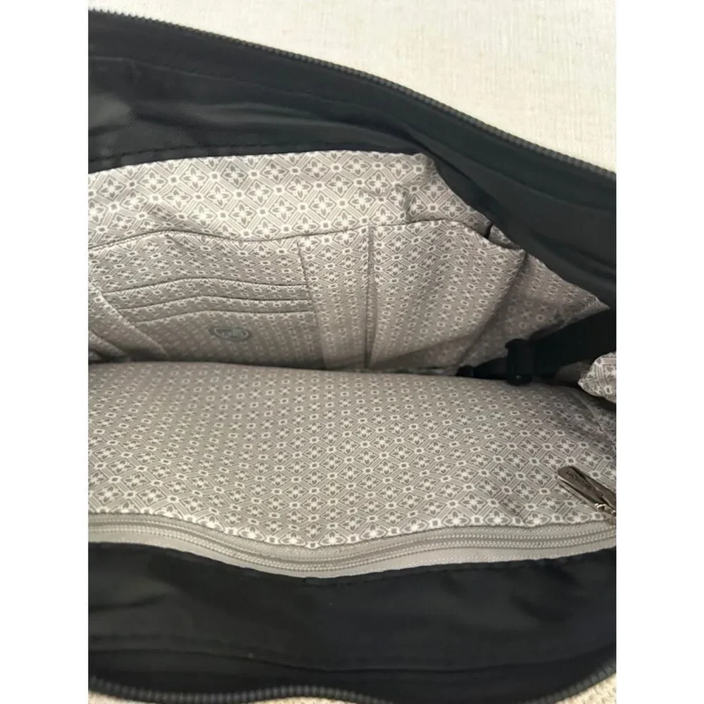 Travelon Anti-Theft Essentials East/West Small Hobo Bag, Black, NWT